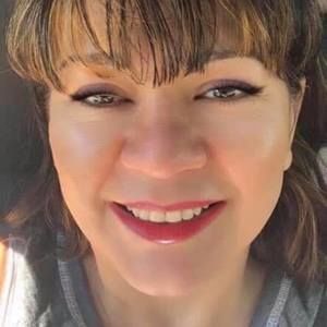 Meet your Posher, Mayra